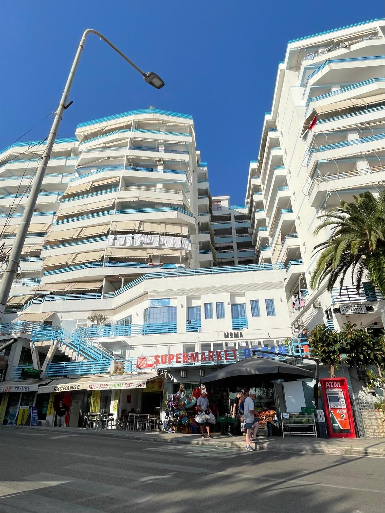 Apartments Monika Sarandë エクステリア 写真